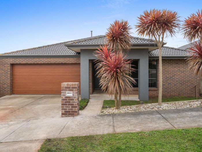 36 Armytage Ave, Dennington VIC 3280, Australia