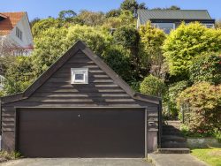 15 Kotari Road, Days Bay, Eastbourne, Lower Hutt, Wellington, 5013, New Zealand