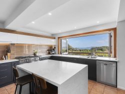 15 Kotari Road, Days Bay, Eastbourne, Lower Hutt, Wellington, 5013, New Zealand