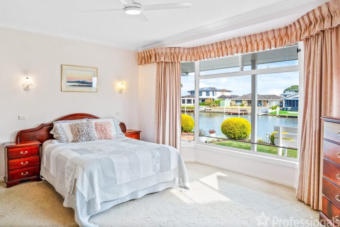 51 Kenrose St, Forster NSW 2428, Australia