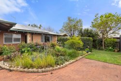 15B Third Ave, Bassendean WA 6054, Australia