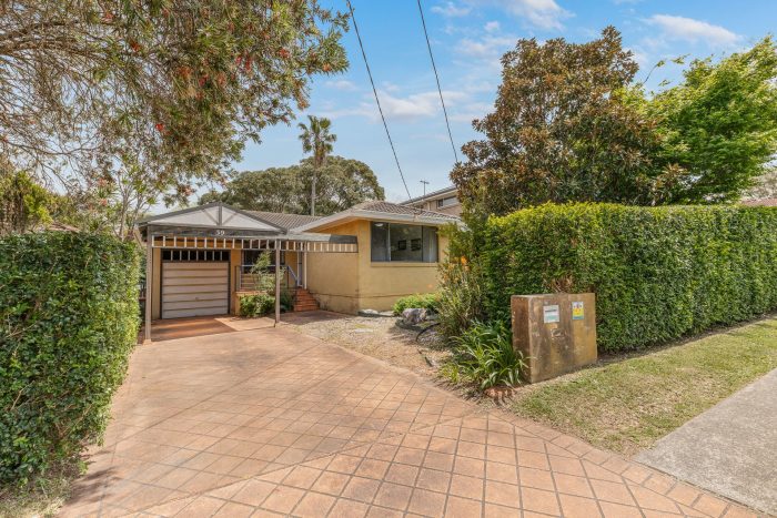 39 Taren Rd, Caringbah South NSW 2229, Australia