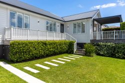 104A Kiwi Road, Point Chevalier, Auckland, 1022, New Zealand