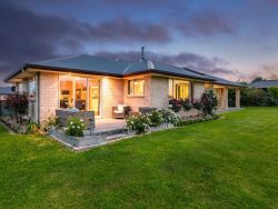 17 Bond Street, Waimate, Canterbury, 7924, New Zealand