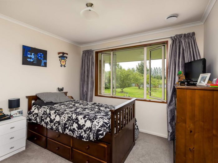 17 Bond Street, Waimate, Canterbury, 7924, New Zealand