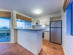 32/12 Eshelby Dr, Reefside Villas, Cannonvale QLD 4802, Australia