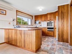 5 Holly Ct, Warrnambool VIC 3280, Australia