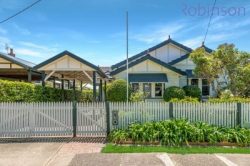 90 Kenrick St, Merewether NSW 2291, Australia