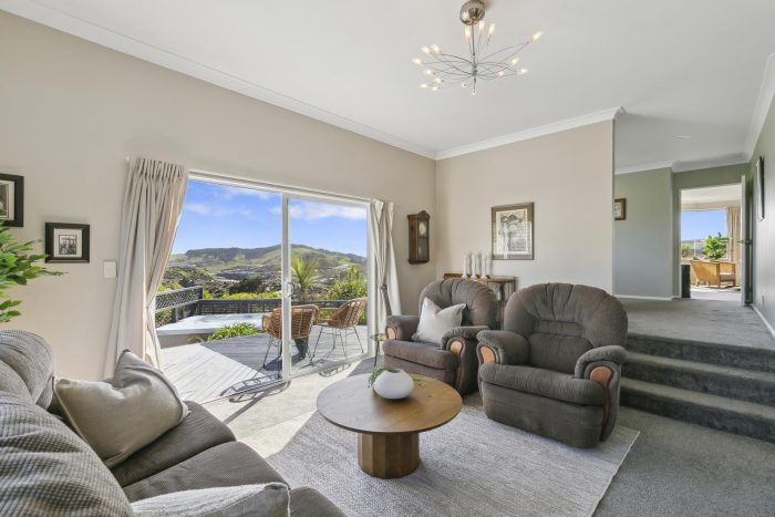 14 Huxley Grove, Churton Park, Wellington, 6037, New Zealand