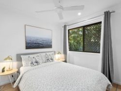 Unit 1/5 Poinciana Ave, Bogangar NSW 2488, Australia