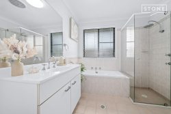 19 Elanet Ave, Cameron Park NSW 2285, Australia