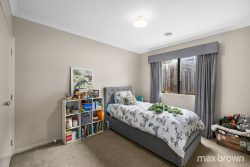 11 One Tree Ln, Montrose VIC 3765, Australia