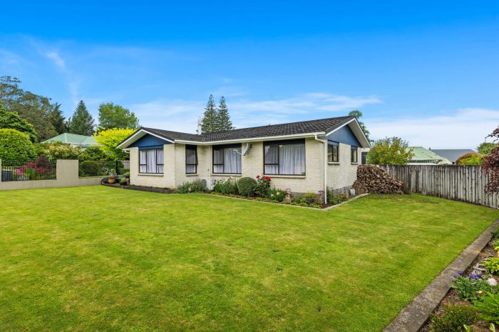 8 Riverside Drive, Kaponga, South Taranaki, Taranaki, 4679, New Zealand