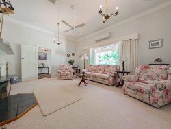 98 Shadforth St, Kerang VIC 3579, Australia