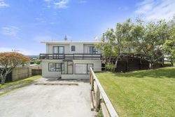 218 Staithes Dr South, Whitby, Porirua, Wellington, 5024, New Zealand