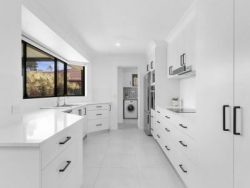 7 Tallowood Ave, Bogangar NSW 2488, Australia