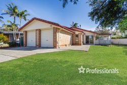 3 Tummell Cl, West Nowra NSW 2541, Australia