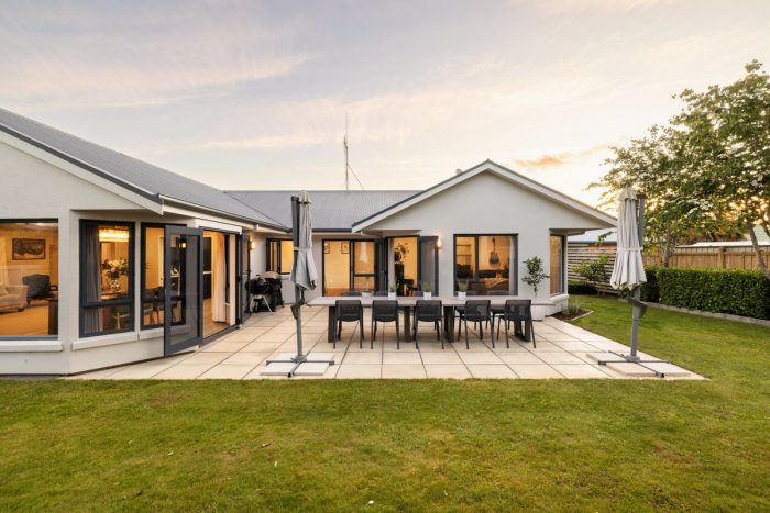 7 Oaklands Drive, Cambridge, Waipa, Waikato, 3434, New Zealand