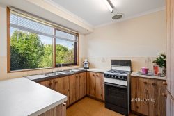 21 Barker Dr, Mooroolbark VIC 3138, Australia