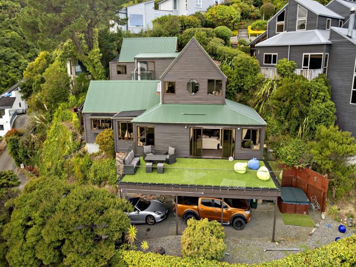 14 Latham Road, York Bay, Eastbourne, Lower Hutt, Wellington, 5013, New Zealand