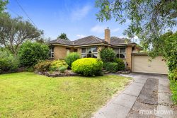 46 Broughton Ave, Croydon VIC 3136, Australia