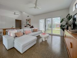 Unit 6/9 Palaroo St, Swan Hill VIC 3585, Australia