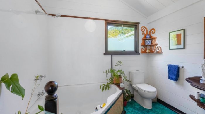 176 Ward Holmes Road, Golden Bay, Tasman, Nelson / Tasman, 7182, New Zealand