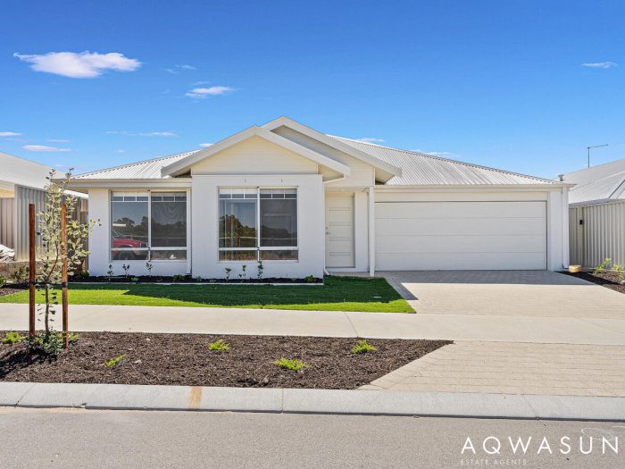 14 Towlers Dr, Golden Bay WA 6174, Australia