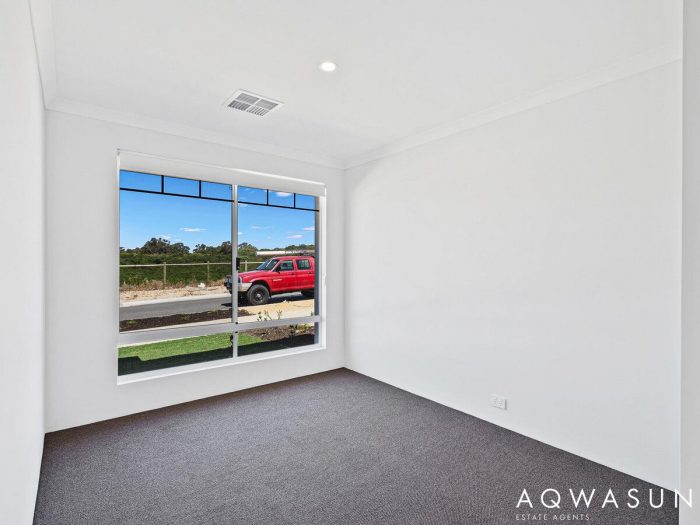 14 Towlers Dr, Golden Bay WA 6174, Australia