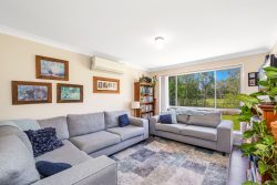 46 Championship Dr, Wyong NSW 2259, Australia