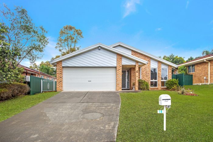 14 Charmian Cres, Watanobbi NSW 2259, Australia