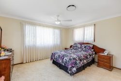 9 Glen Ct, Glenvale QLD 4350, Australia