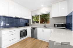 Unit 1/16 Gresford Rd, Wantirna VIC 3152, Australia