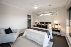 7 Ivers Pl, Leneva VIC 3691, Australia