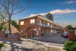 Unit 5/9 Macquoid St, Queanbeyan East NSW 2620, Australia