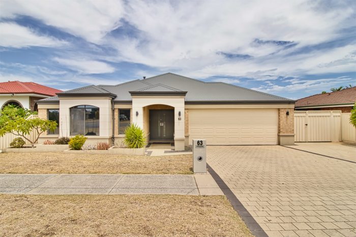 63 Malibu Rd, Safety Bay WA 6169, Australia