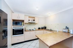 21 Nicole Cl, Watanobbi NSW 2259, Australia