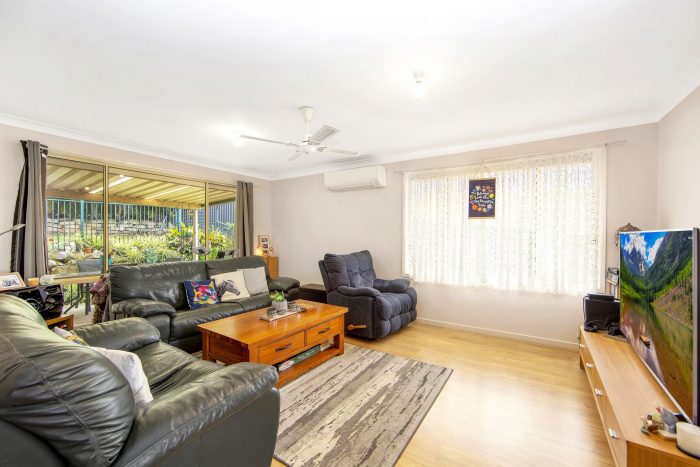 21 Nicole Cl, Watanobbi NSW 2259, Australia