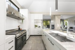 276 Ascot Vale Rd, Ascot Vale VIC 3032, Australia