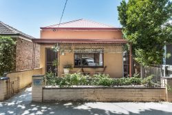 81 Rankins Rd, Kensington VIC 3031, Australia