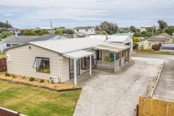 31 Park Avenue, Waitarere Beach, Horowhenua, Manawatu / Whanganui, 5510, New Zealand