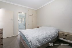 Unit 3/681 Pemberton St, Albury NSW 2640, Australia