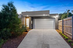 1B Orange Grove, Bayswater VIC 3153, Australia