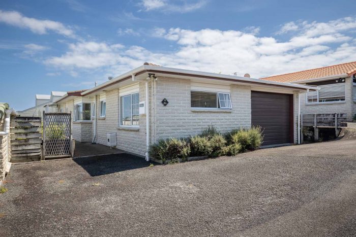 2/3B Sandel Rise, Merrilands, New Plymouth, Taranaki, 4312, New Zealand