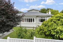 28 Cooper Street, Karori, Wellington, 6012, New Zealand