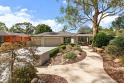 9 Coppin Pl, Weetangera ACT 2614, Australia