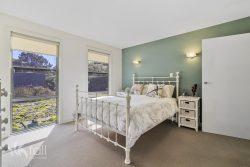 11 Daman Ct, Cremorne TAS 7024, Australia