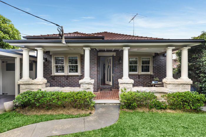 2 Elizabeth Ave, Dulwich Hill NSW 2203, Australia