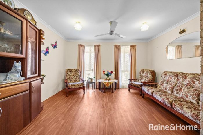 8 Calgaret St, Carey Park WA 6230, Australia