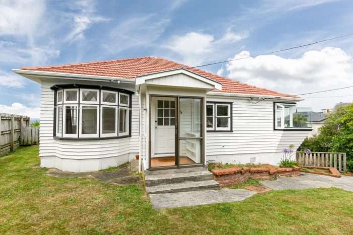 34 Mandalay Terrace, Khandallah, Wellington, 6035, New Zealand